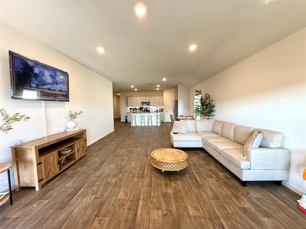 Photo of 307 Abbey LN, Lockhart, TX 78644 (MLS # 8118584)