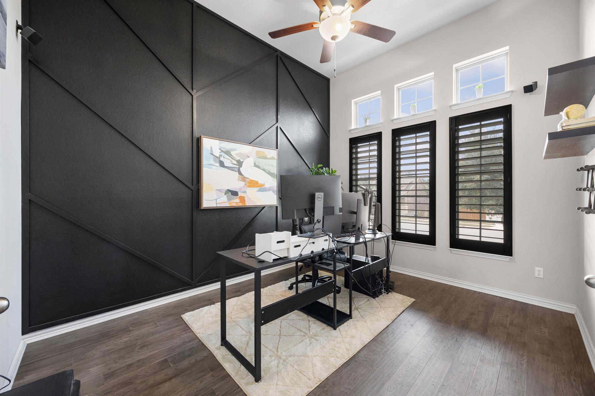 614 Painted Creek WAY