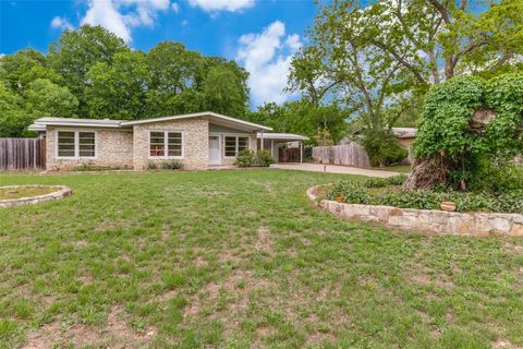 Photo of 11504 Oakwood DR, Austin, TX 78753 (MLS # 6087753)