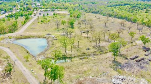 Photo of 9024 Lockwood Springs RD, Manor, TX 78653 (MLS # 8601396)