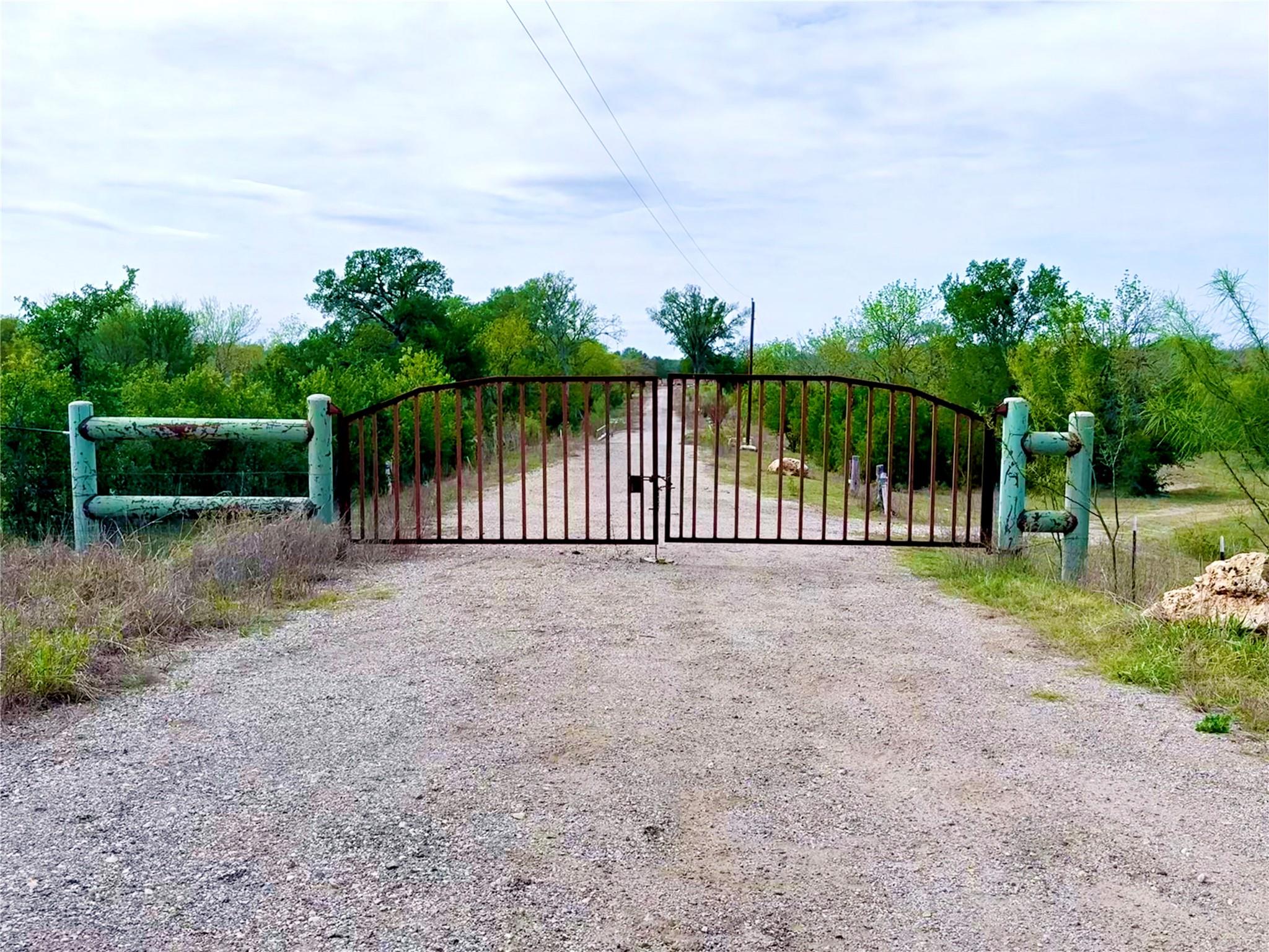 9024 Lockwood Springs RD