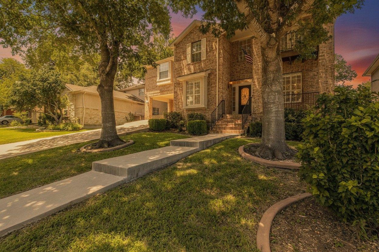 3988 Lord Byron CIR
