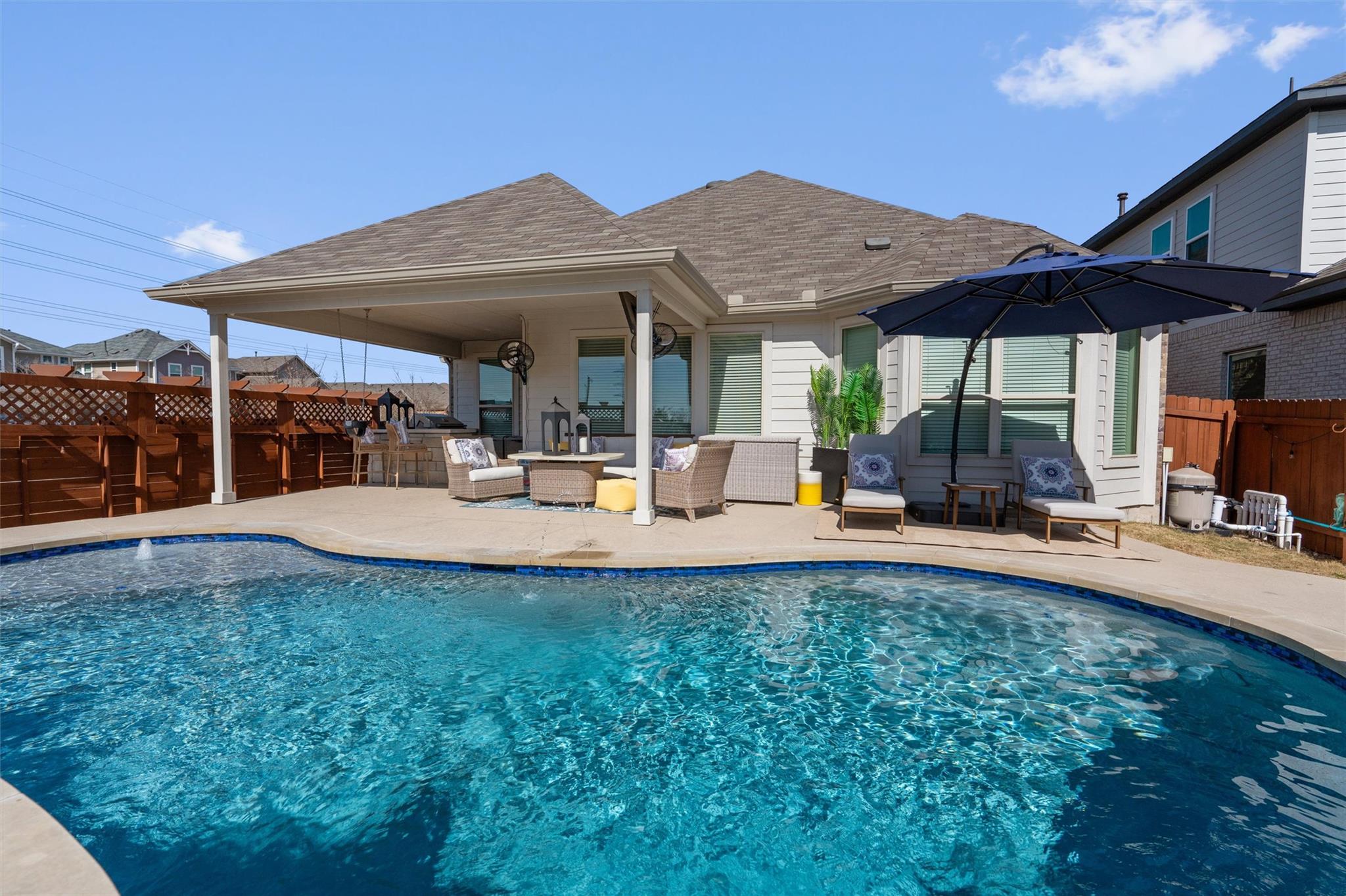 6401 Golden Bough LN