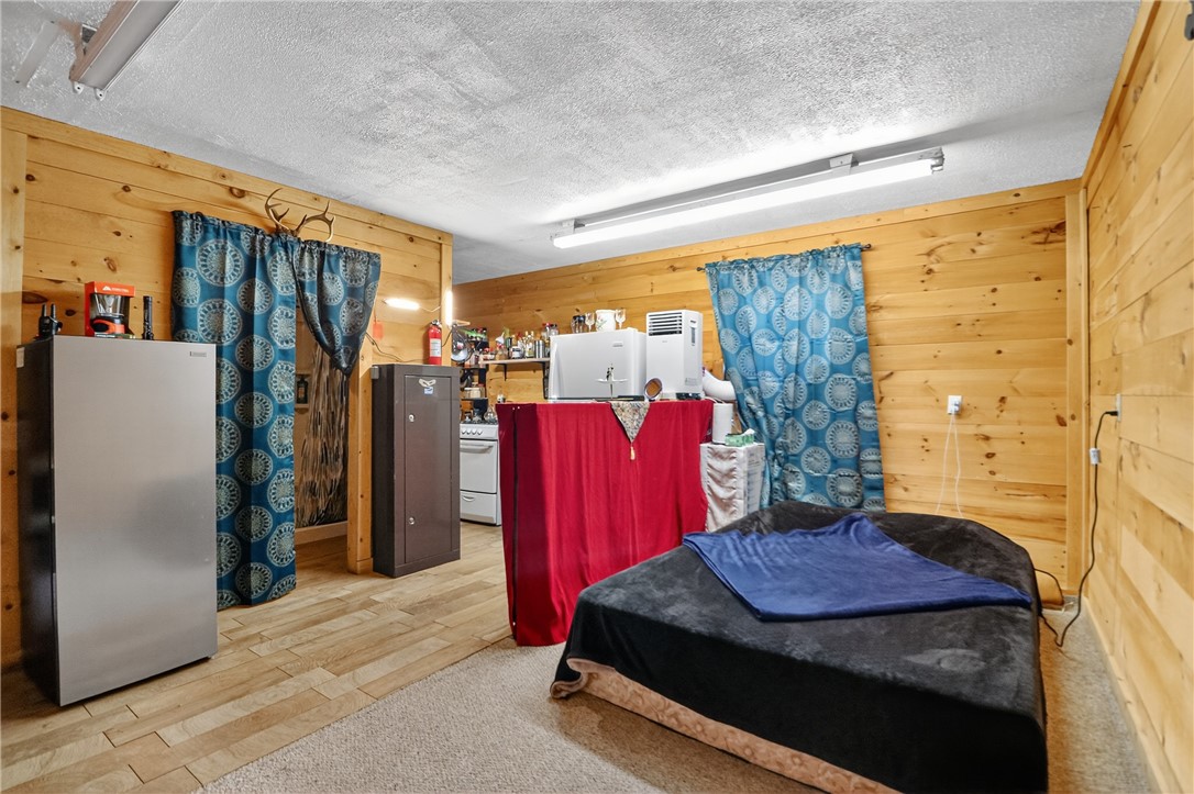 Holbrook, Pennsylvania 15341, United States, 1 Bedroom Bedrooms, ,1 BathroomBathrooms,Residential,Active,191019