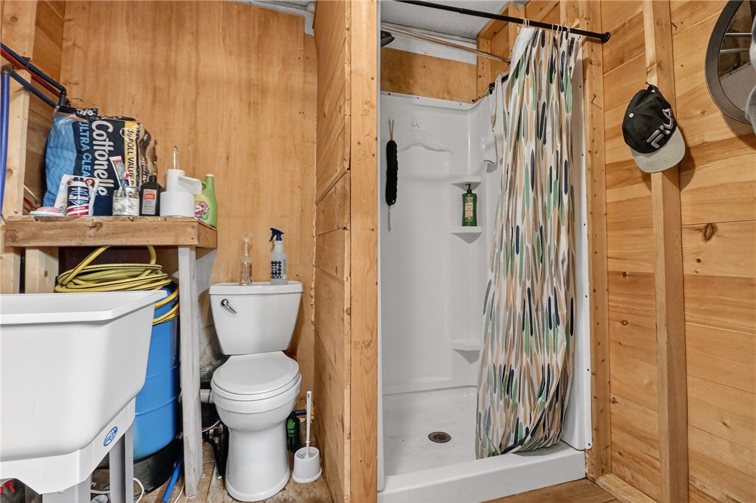 Holbrook, Pennsylvania 15341, United States, 1 Bedroom Bedrooms, ,1 BathroomBathrooms,Residential,Active,191019