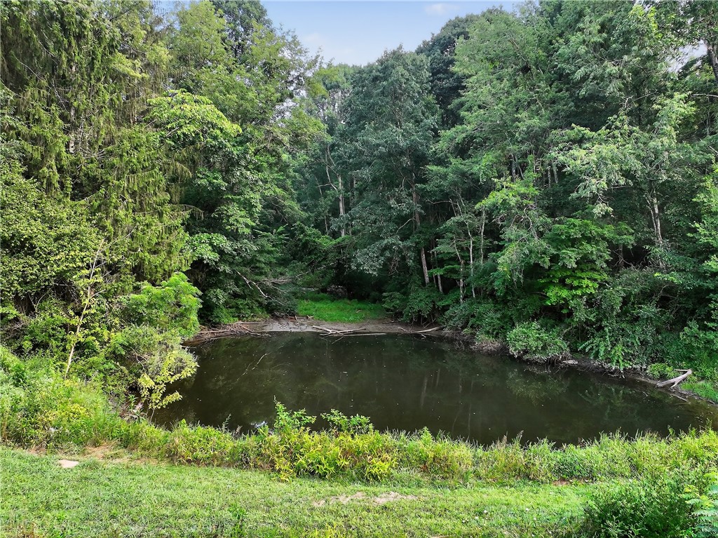 Holbrook, Pennsylvania 15341, United States, 1 Bedroom Bedrooms, ,1 BathroomBathrooms,Residential,Active,191019