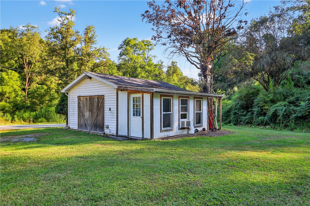 Holbrook, Pennsylvania 15341, United States, 1 Bedroom Bedrooms, ,1 BathroomBathrooms,Residential,Active,191019