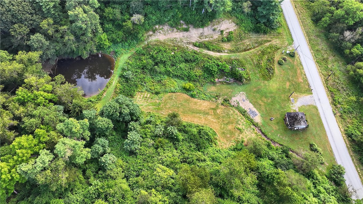 Holbrook, Pennsylvania 15341, United States, 1 Bedroom Bedrooms, ,1 BathroomBathrooms,Residential,Active,191019