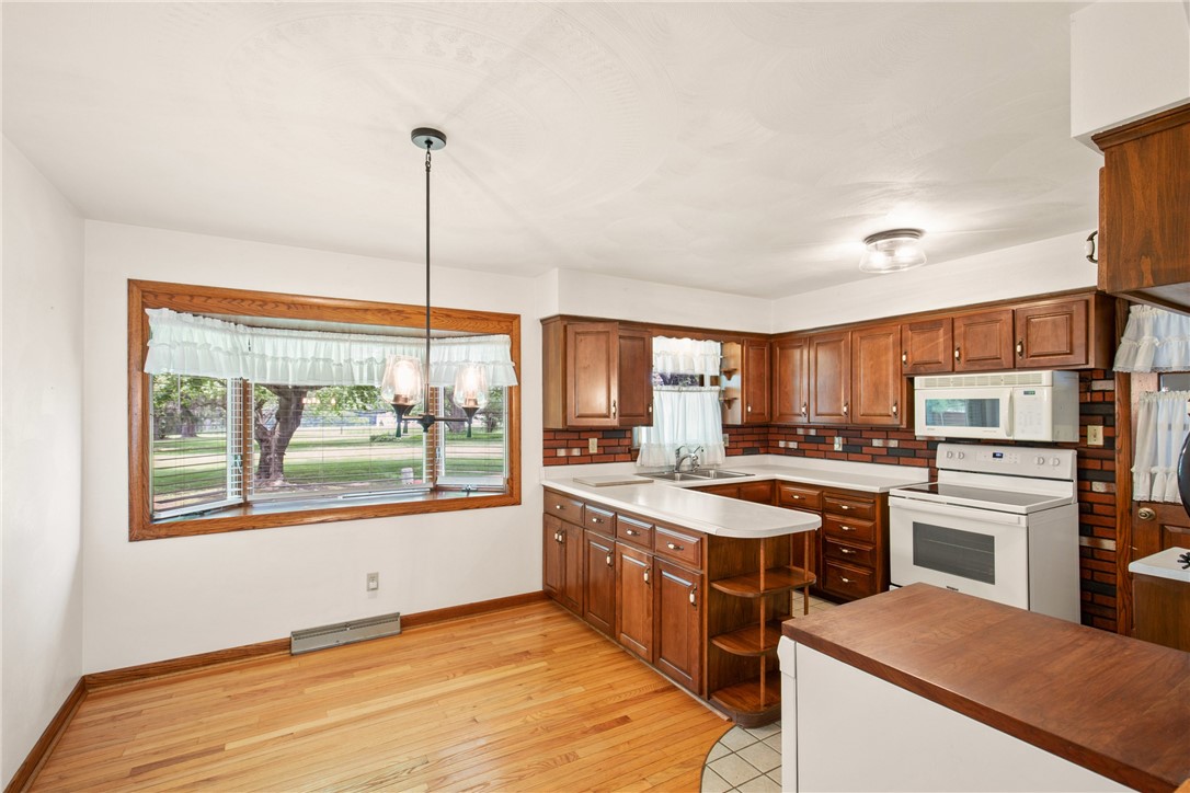 Somerset Twp, Pennsylvania 15541, United States, 3 Bedrooms Bedrooms, ,1 BathroomBathrooms,Residential,Active,149503