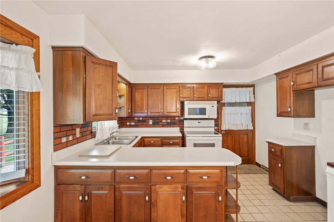 Somerset Twp, Pennsylvania 15541, United States, 3 Bedrooms Bedrooms, ,1 BathroomBathrooms,Residential,Active,149503