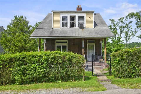 Homes For Sale - 11839 Crockett St St<br/> North Huntingdon, PA 15647