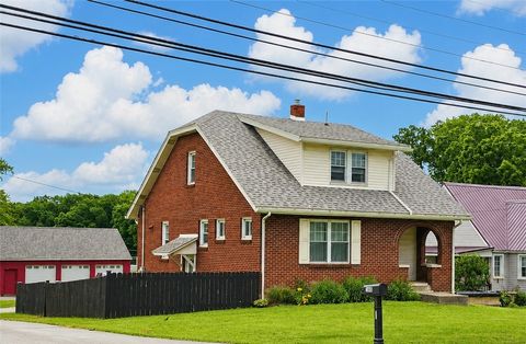 Photo of 160 N Duffy Rd, Butler, PA 16001 (MLS # 1759379)