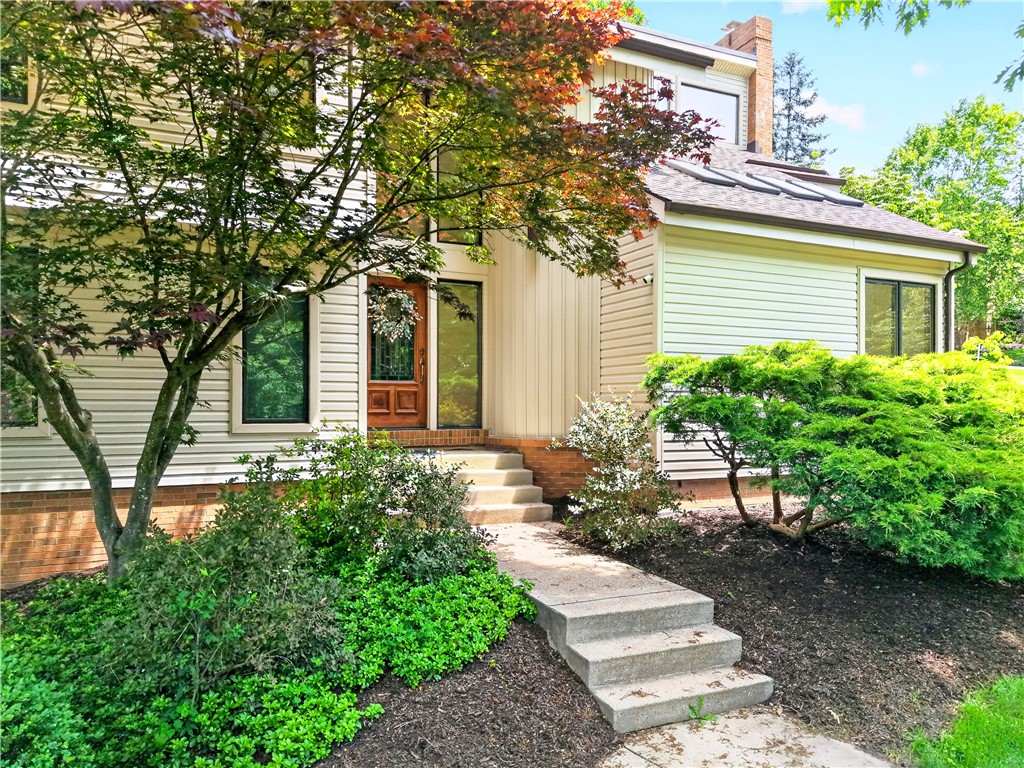 105 Northbrook Dr