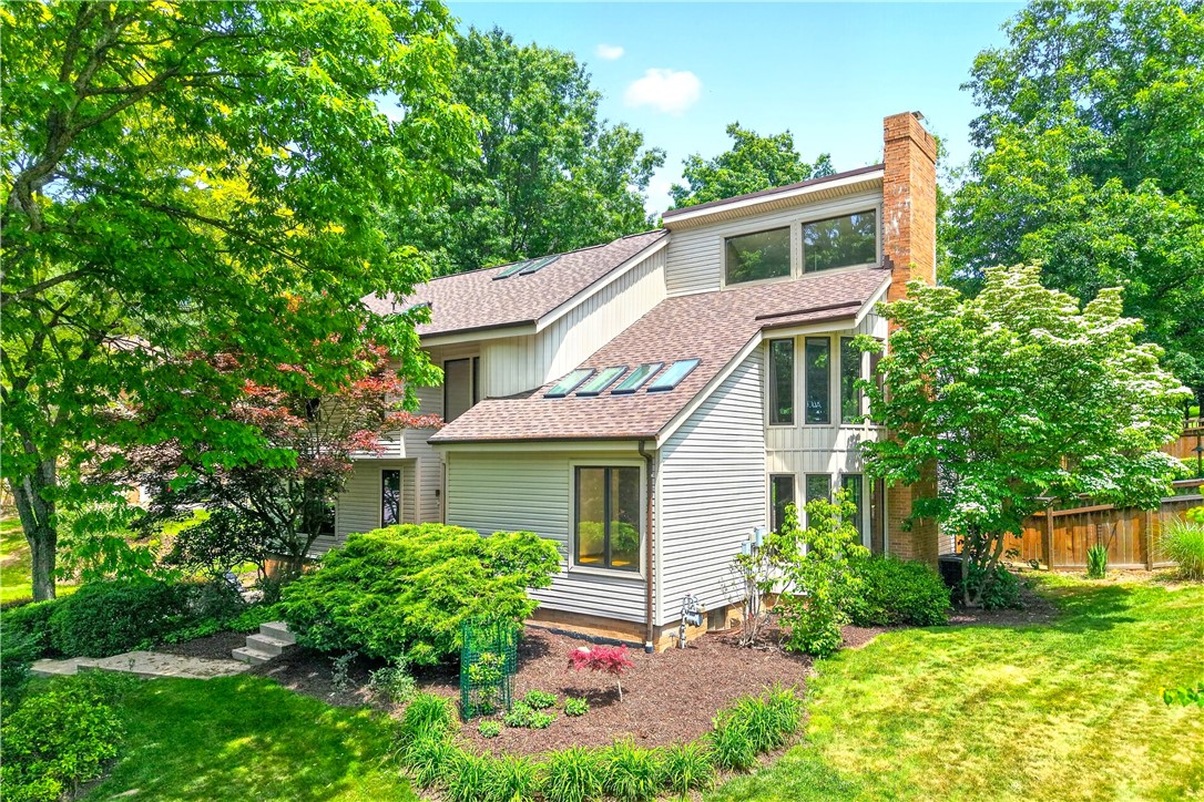 105 Northbrook Dr