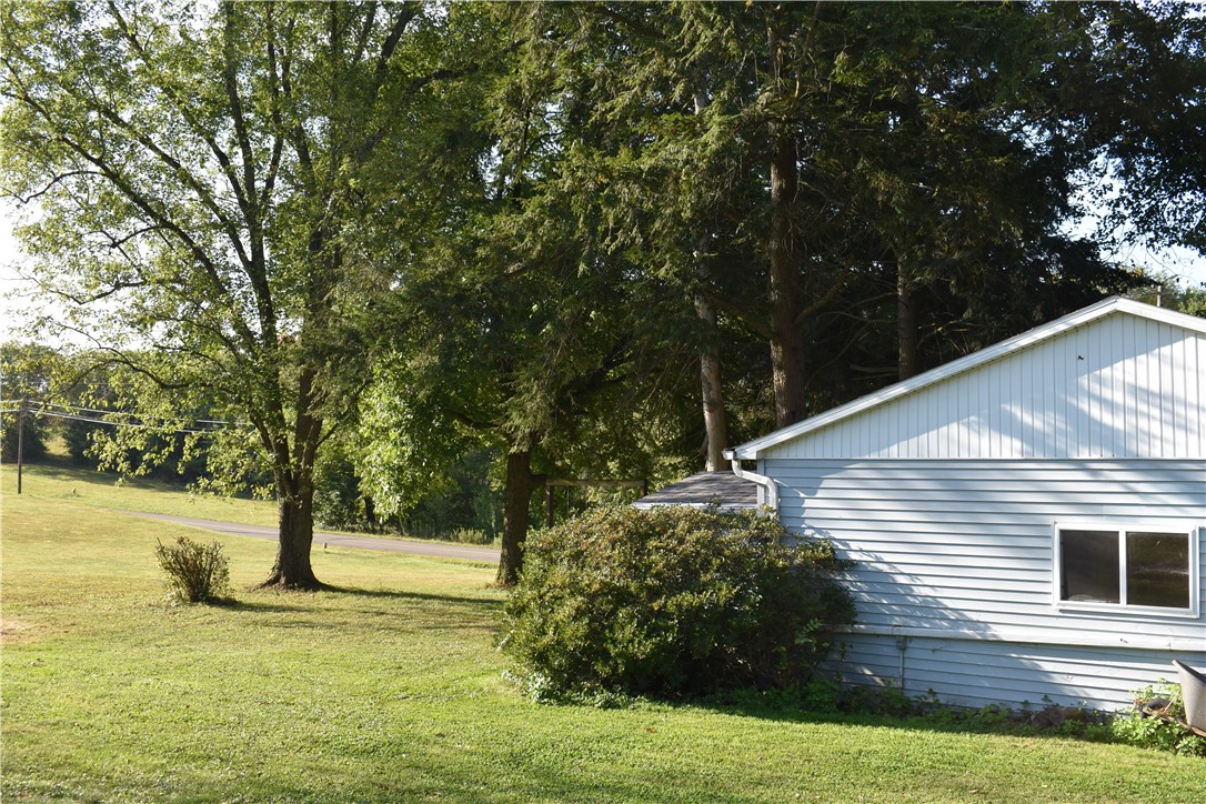 Center Twp, Pennsylvania 16001, United States, 2 Bedrooms Bedrooms, ,2 BathroomsBathrooms,Residential,Active,212315