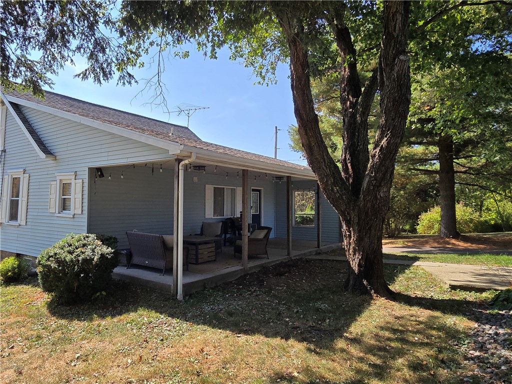 Center Twp, Pennsylvania 16001, United States, 2 Bedrooms Bedrooms, ,2 BathroomsBathrooms,Residential,Active,212315