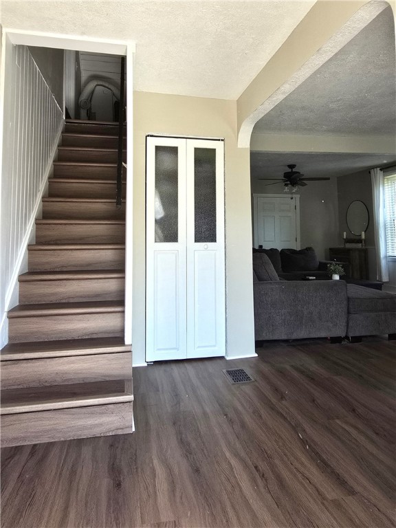 Center Twp, Pennsylvania 16001, United States, 2 Bedrooms Bedrooms, ,2 BathroomsBathrooms,Residential,Active,212315