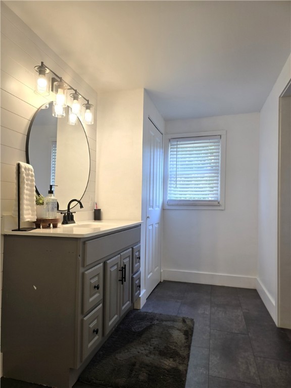 Center Twp, Pennsylvania 16001, United States, 2 Bedrooms Bedrooms, ,2 BathroomsBathrooms,Residential,Active,212315