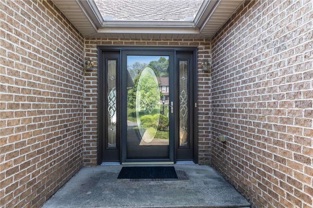 108 Winfield Manor Dr