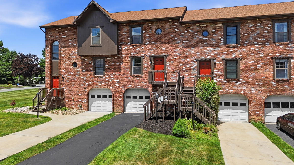 602 Sunset Circle