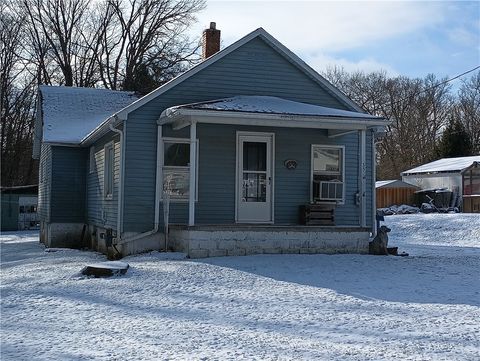 Photo of 35 Sherrard Ave, Greenville, PA 16125 (MLS # 1736713)