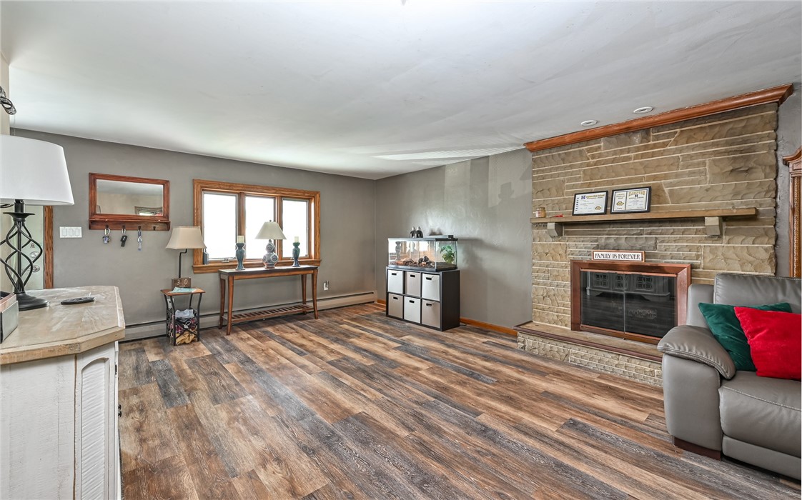 3118 Haberlein Rd