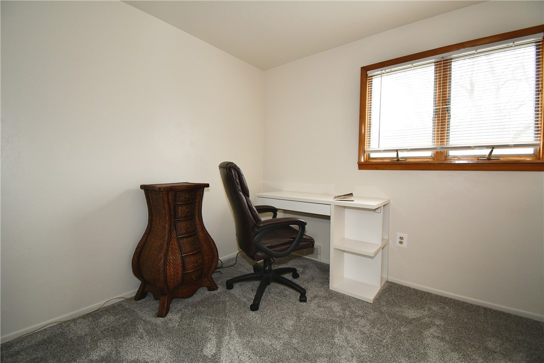 547 Pointview Rd Rd, Brentwood, Pennsylvania image 15