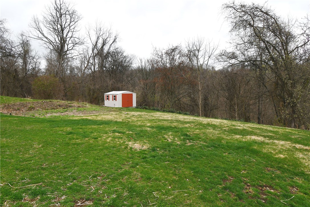 547 Pointview Rd Rd, Brentwood, Pennsylvania image 23