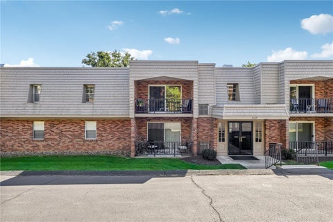 Photo for 609 Calais Dr 3207