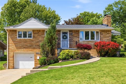 Photo of 3506 Valley Dr, Pittsburgh, PA 15234 (MLS # 1758959)