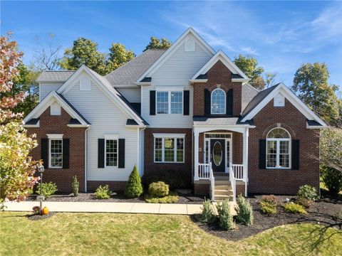 Photo of 422 Southfield Dr, Greensburg, PA 15601 (MLS # 1727411)