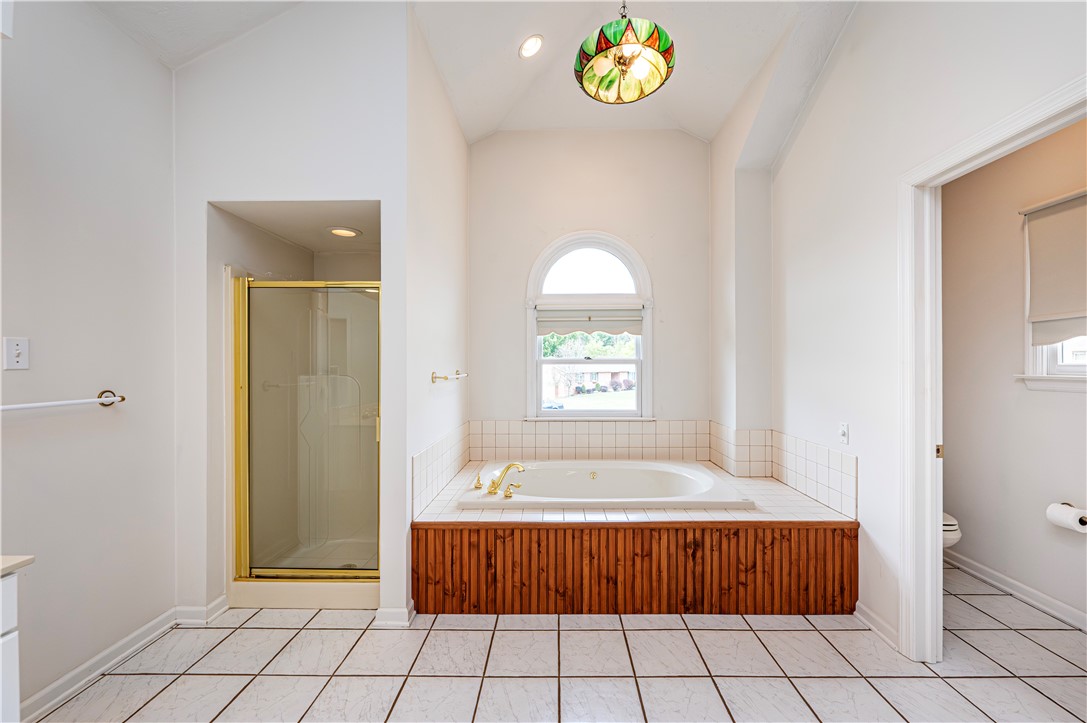 Mt Pleasant Twp, Pennsylvania 15666, United States, 3 Bedrooms Bedrooms, ,3 BathroomsBathrooms,Residential,Active,228880