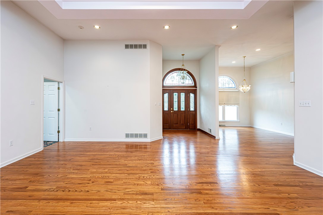 Mt Pleasant Twp, Pennsylvania 15666, United States, 3 Bedrooms Bedrooms, ,3 BathroomsBathrooms,Residential,Active,228880