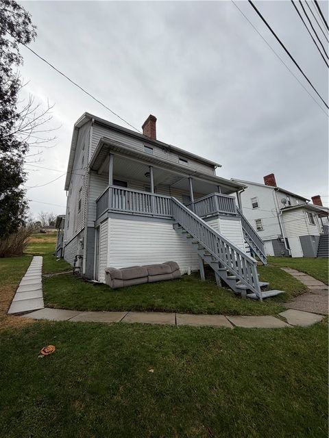 Photo of 20 N Pine St, Ellsworth, PA 15331 (MLS # 1744065)