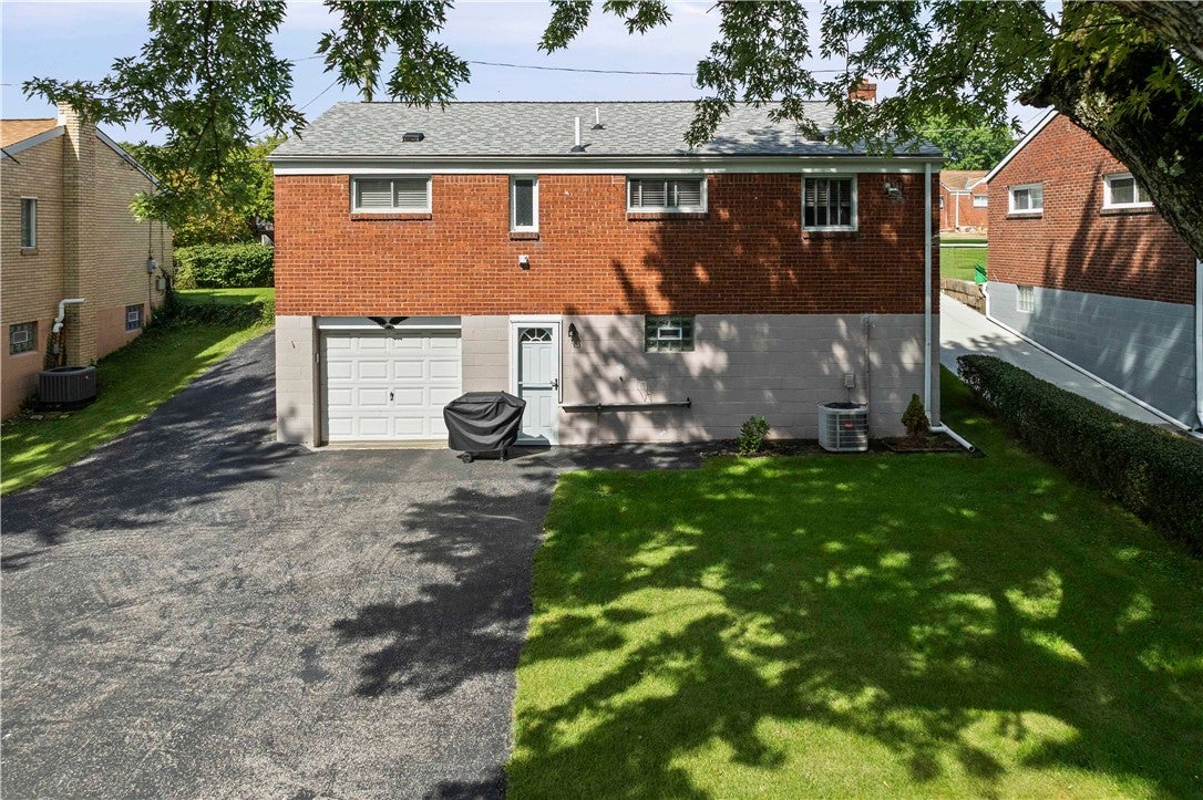 551 Lebanon Manor Dr