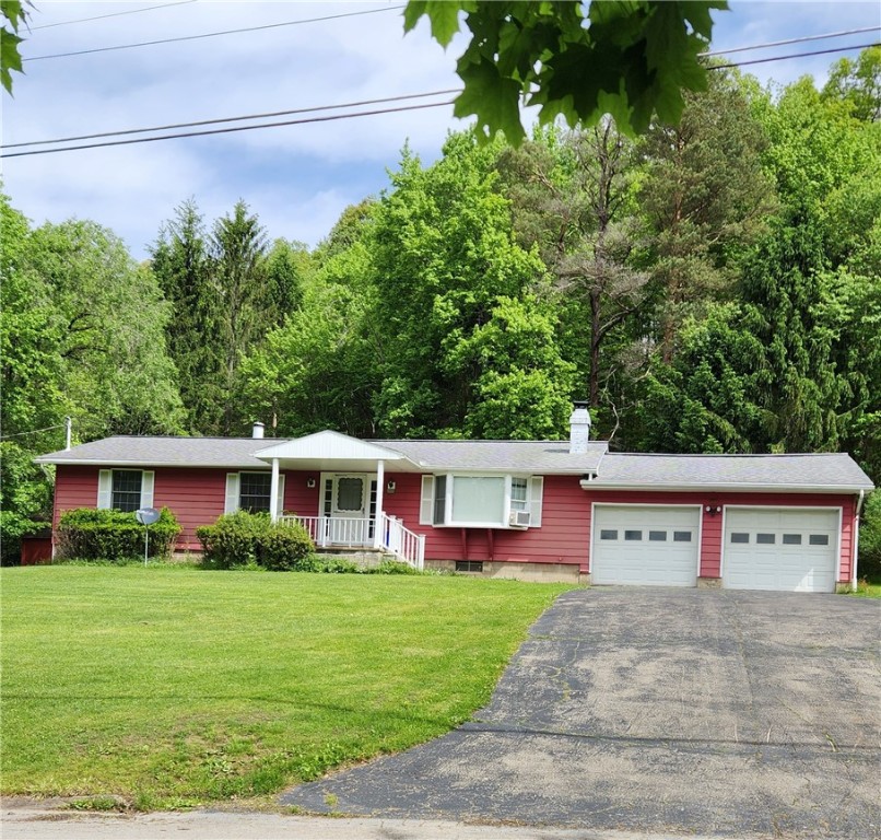 136 High St St, Oil City, Pennsylvania image 1