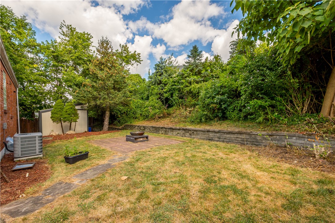 West Mifflin, Pennsylvania 15122, United States, 3 Bedrooms Bedrooms, ,2 BathroomsBathrooms,Residential,Active,250391