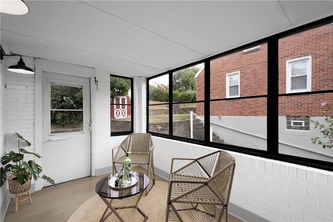 West Mifflin, Pennsylvania 15122, United States, 3 Bedrooms Bedrooms, ,2 BathroomsBathrooms,Residential,Active,250391