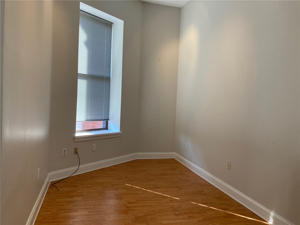 Manchester, Pennsylvania 15233, United States, 1 Bedroom Bedrooms, ,1 BathroomBathrooms,Residential,Active,91069