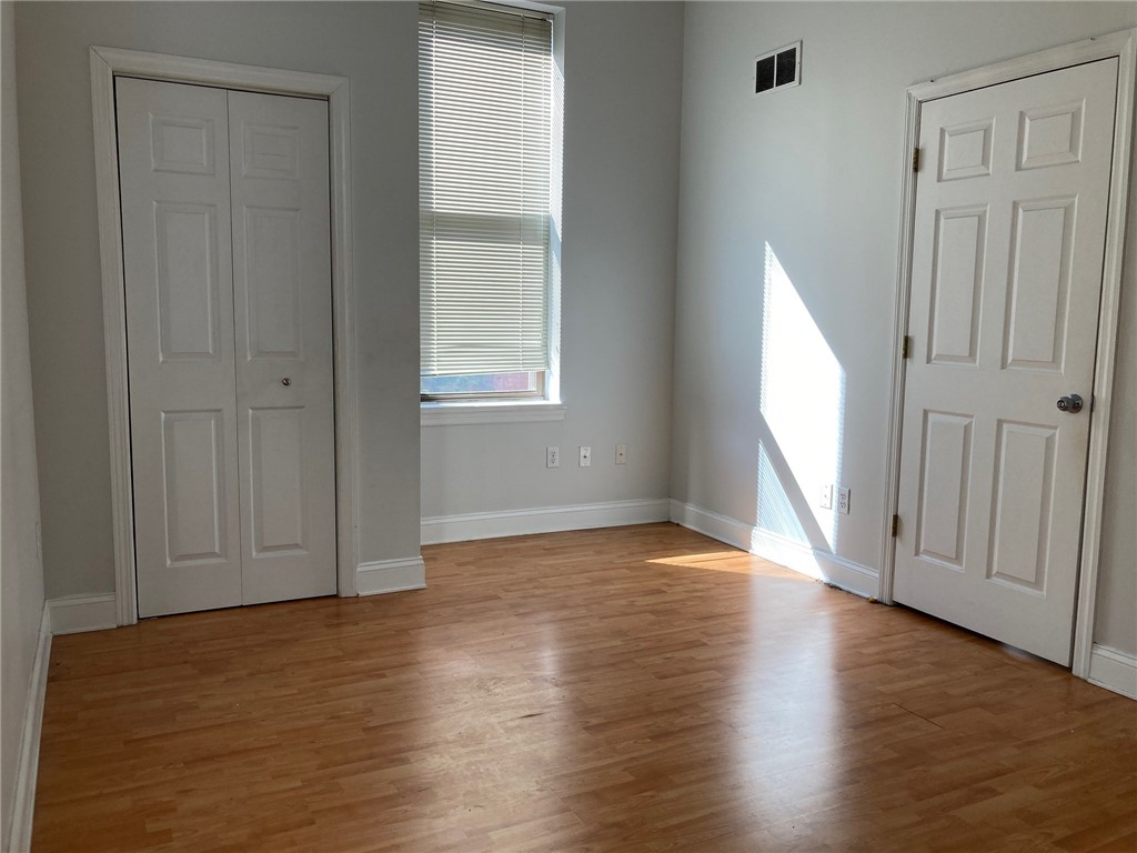 Manchester, Pennsylvania 15233, United States, 1 Bedroom Bedrooms, ,1 BathroomBathrooms,Residential,Active,91069