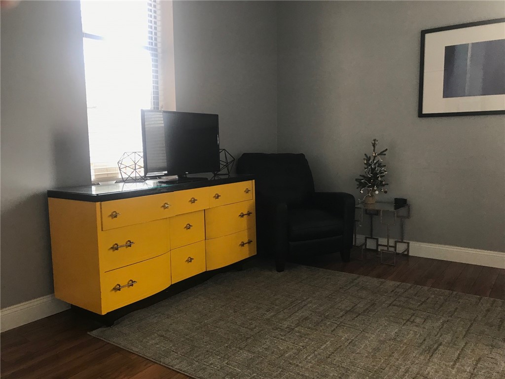 Manchester, Pennsylvania 15233, United States, 1 Bedroom Bedrooms, ,1 BathroomBathrooms,Residential,Active,91069