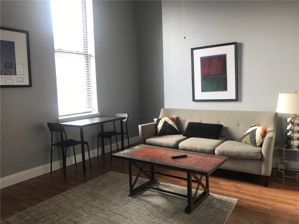 Manchester, Pennsylvania 15233, United States, 1 Bedroom Bedrooms, ,1 BathroomBathrooms,Residential,Active,91069