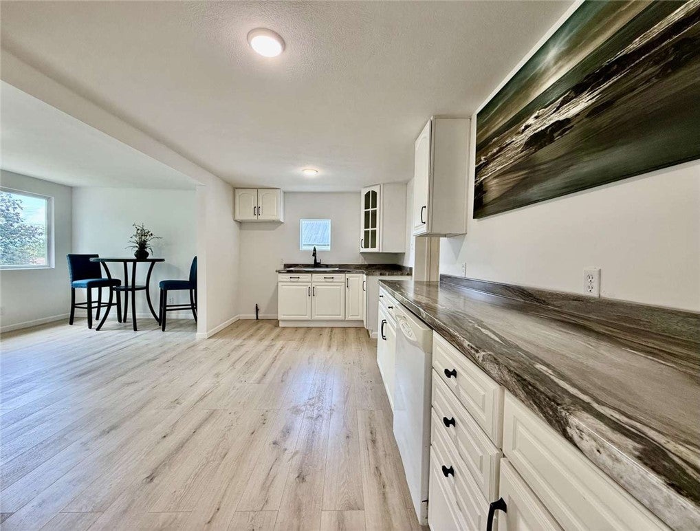 323 Butler Ave