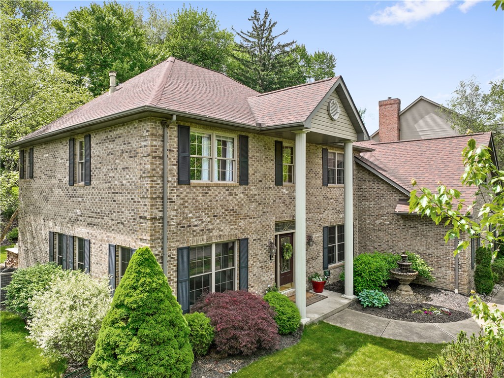 321 Ivy Dr.