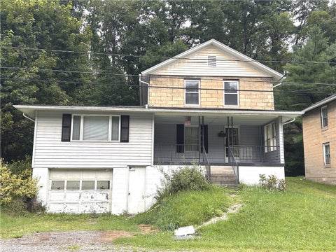 Photo for 174 Douglas St