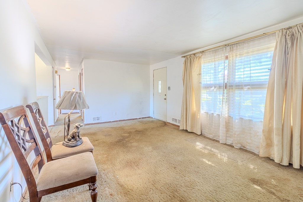 Monroeville, Pennsylvania 15146, United States, 3 Bedrooms Bedrooms, ,2 BathroomsBathrooms,Residential,Active,223763