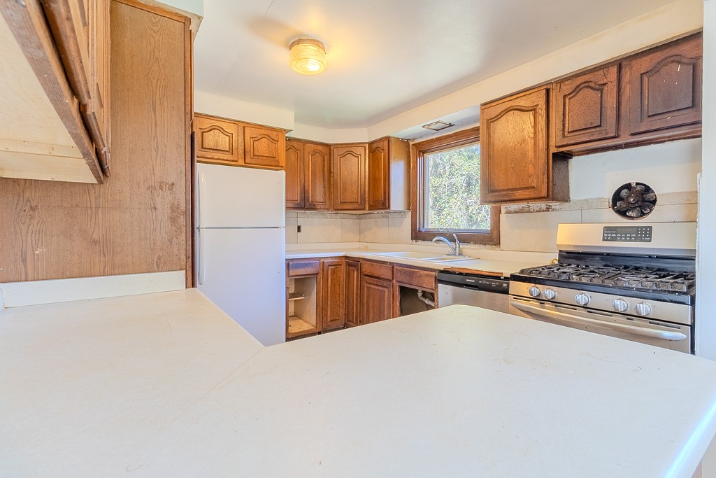 Monroeville, Pennsylvania 15146, United States, 3 Bedrooms Bedrooms, ,2 BathroomsBathrooms,Residential,Active,223763