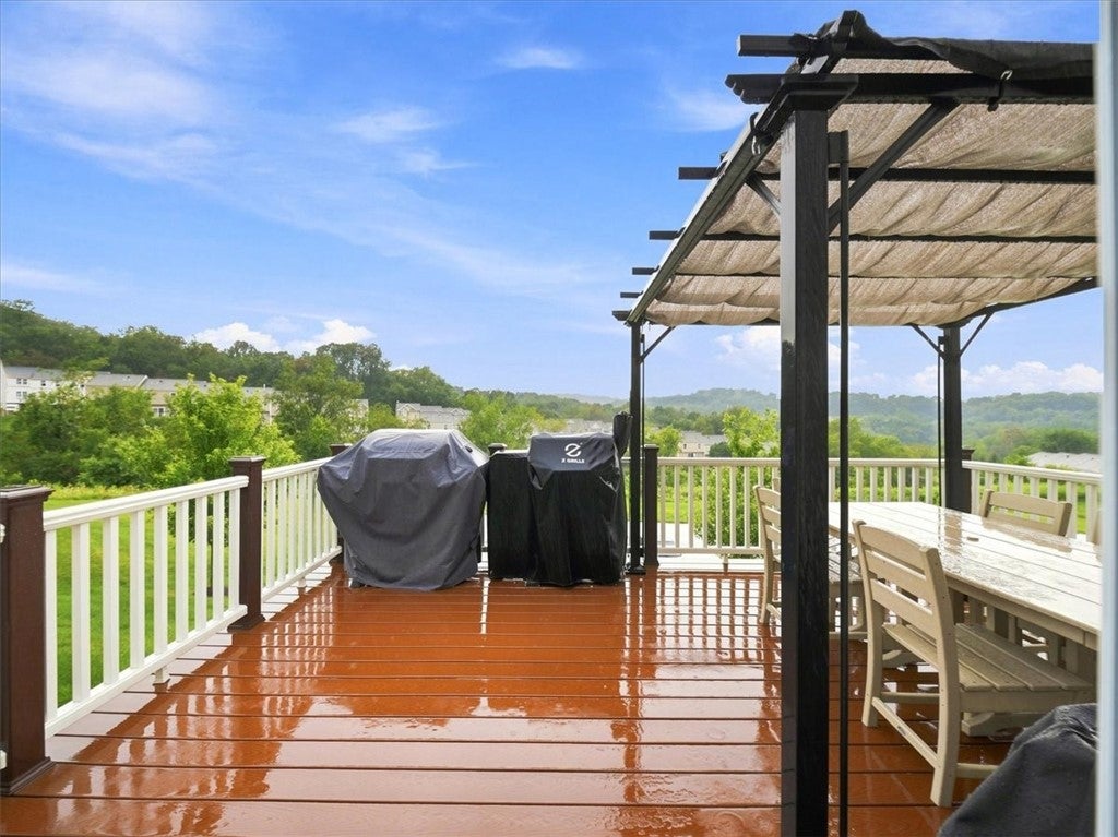 2503 Canterbury Dr