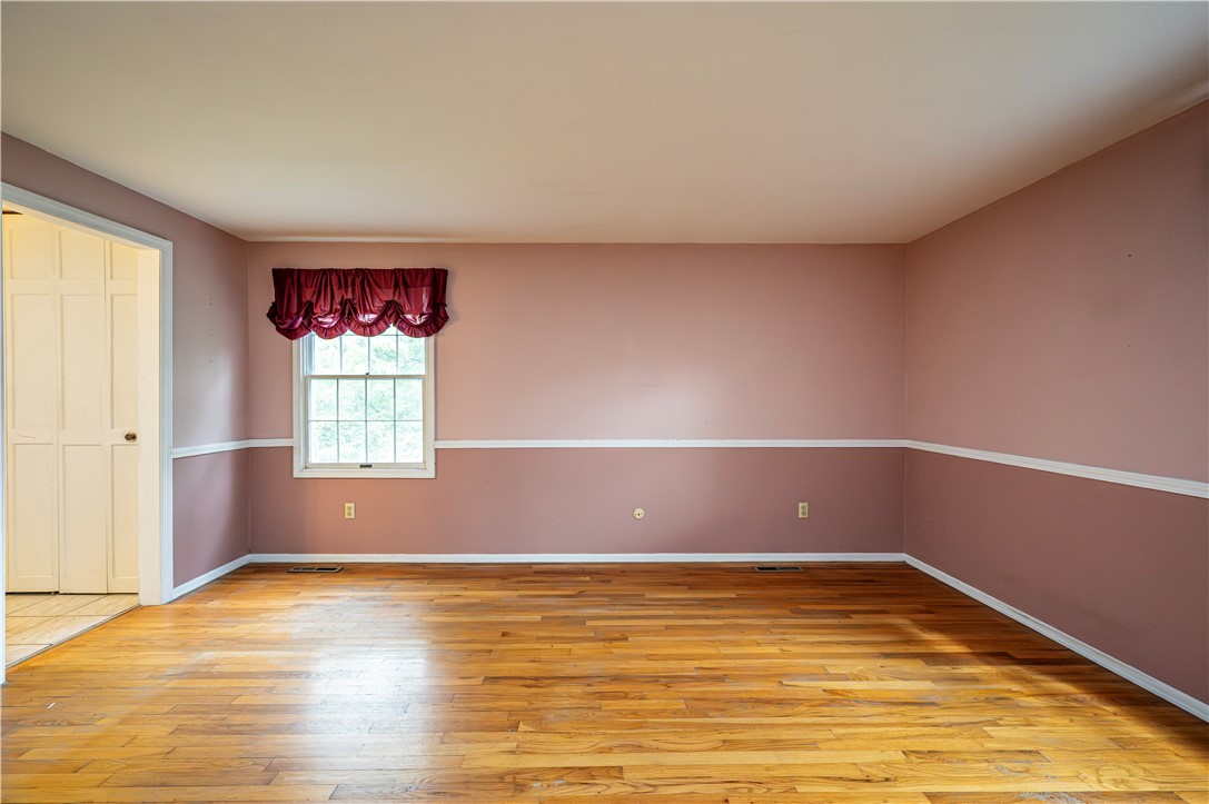 Unity Twp, Pennsylvania 15601, United States, 4 Bedrooms Bedrooms, ,3 BathroomsBathrooms,Residential,Active,199537