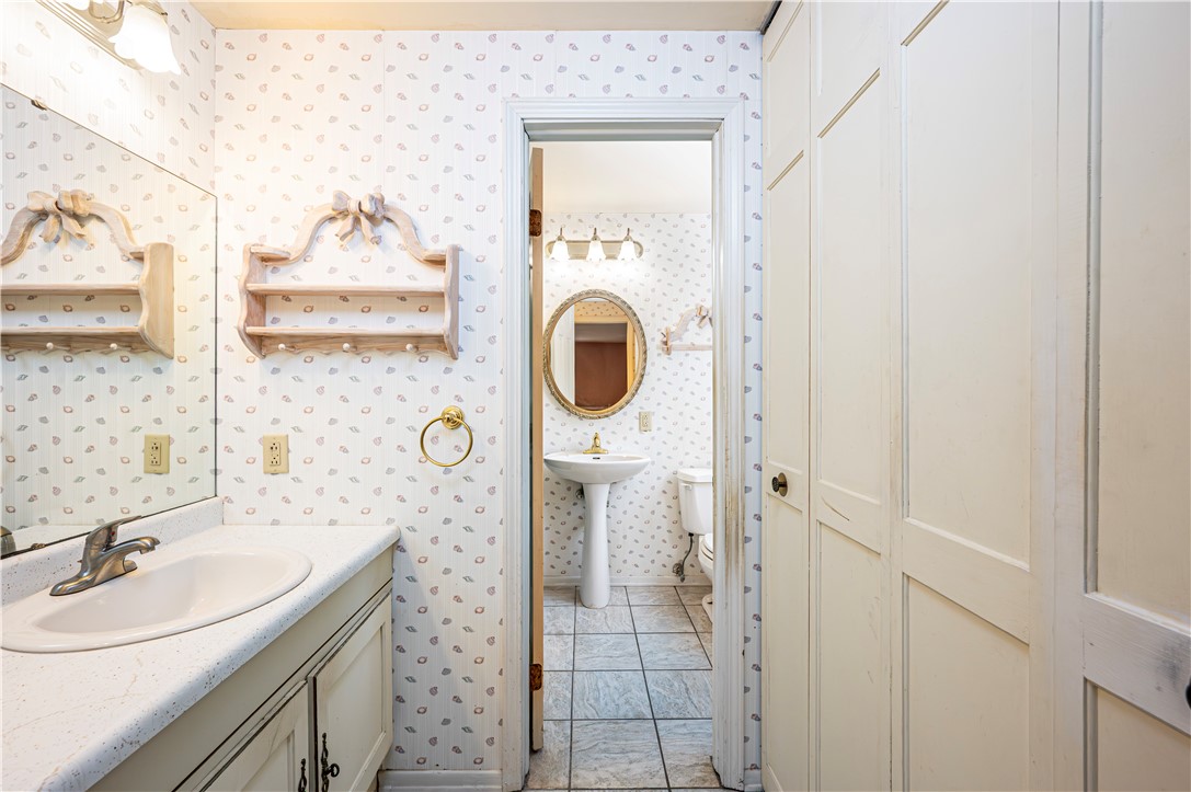 Unity Twp, Pennsylvania 15601, United States, 4 Bedrooms Bedrooms, ,3 BathroomsBathrooms,Residential,Active,199537